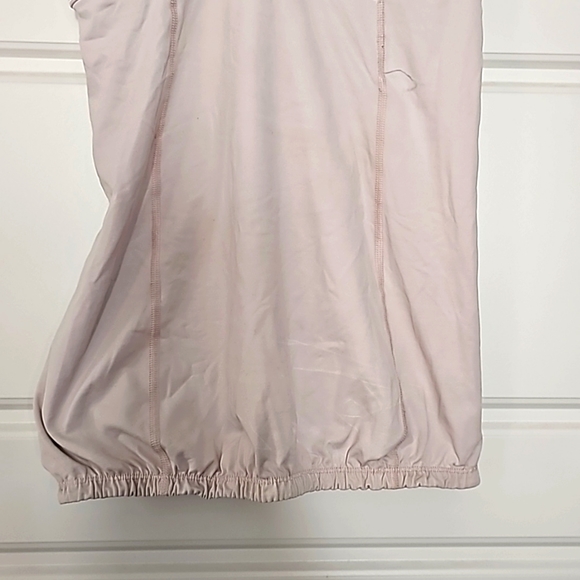 Lululemon Reflective Light Up Tank - Picture 2 of 10